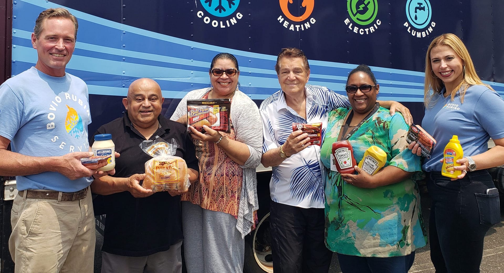 CommUNITY_2023_Web Giving back img2